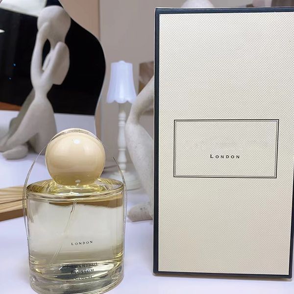 designer women perfume osmanthus blossom anti-perspirant deodorant 100 ml spray natural ladies fragrance 3.4 fl.oz body mist long lasting sc
designer women perfume osmanthus blossom anti-perspirant deodorant 100 ml spray natural ladies fragrance 3.4 fl.oz body mist long lasting sc
