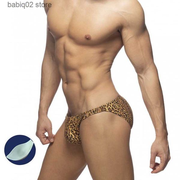 men's swimwear men's swimming low waist bikini briefs leopard swimsuit solid color briefs push pad shorts beach swimming shorts t2
men's swimwear men's swimming low waist bikini briefs leopard swimsuit solid color briefs push pad shorts beach swimming shorts t2