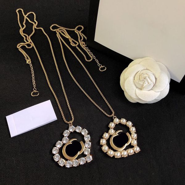 exquisite heart pendant statement necklace long sweater chain designer double letter necklace for women jewelry gift, Silver
exquisite heart pendant statement necklace long sweater chain designer double letter necklace for women jewelry gift, Silver