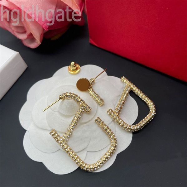 double v letter double designer earings plated gold earings special diamond stud classicl styles ohrringe sparkle luxury mens earrings creat, Golden;silver
double v letter double designer earings plated gold earings special diamond stud classicl styles ohrringe sparkle luxury mens earrings creat, Golden;silver