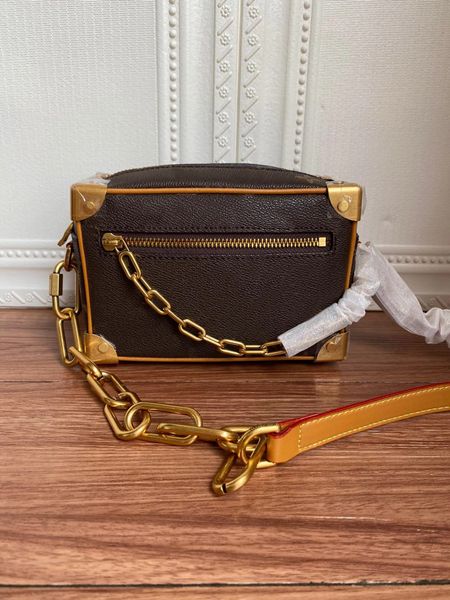 Shoulder Bag Single Shoulder Bag Women Handbag Fashion armpit Camellia Buckle Handbag Women Crossbody Bag high-capacity Free Shipping Little Crescent 44480, Brown orange chain #44480
Shoulder Bag Single Shoulder Bag Women Handbag Fashion armpit Camellia Buckle Handbag Women Crossbody Bag high-capacity Free Shipping Little Crescent 44480, Brown orange chain #44480