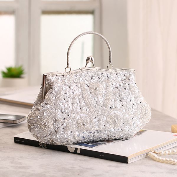 evening bags vintage clutch evening bag female metal handle satin beading lady clutch bags handmade shinny for bride party for wedding dinne
evening bags vintage clutch evening bag female metal handle satin beading lady clutch bags handmade shinny for bride party for wedding dinne