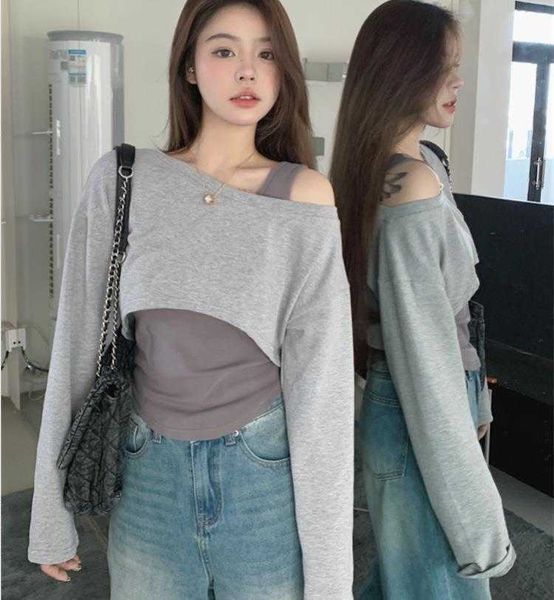spring design sense casual short solid color camisole long sleeve smock suit, White
spring design sense casual short solid color camisole long sleeve smock suit, White