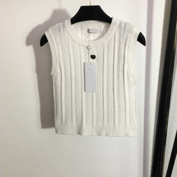 23ss tank sling womens designer clothing brand knitting vest t-shirt little spice twist hollowed out knitted vest women clothing a1, Black;white
23ss tank sling womens designer clothing brand knitting vest t-shirt little spice twist hollowed out knitted vest women clothing a1, Black;white