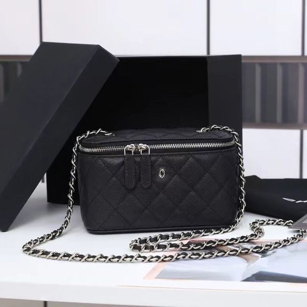 7a luxury trunk shoulder handbag square crossbody purse with smooth leather and stylish gold-tone silver chain for designer women
7a luxury trunk shoulder handbag square crossbody purse with smooth leather and stylish gold-tone silver chain for designer women