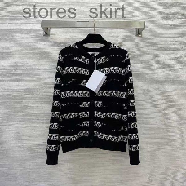 women's sweaters designermilan runway sweaters 2023 new spring long sleeves o neck print women's sweater high end jacquard cardiga, White;black 
women's sweaters designermilan runway sweaters 2023 new spring long sleeves o neck print women's sweater high end jacquard cardiga, White;black