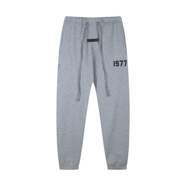 ess pants fog fears of god double track essen pants 1977 buffle cotton loose pants mens womens designer a26, Black
ess pants fog fears of god double track essen pants 1977 buffle cotton loose pants mens womens designer a26, Black