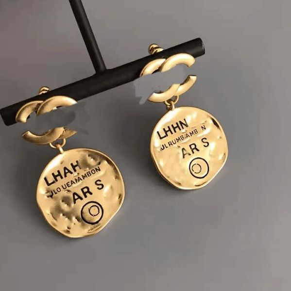 20 style 18k gold plated designers brand earrings designer letter ear stud women crystal pearl geometric earring for wedding party jewerlry, Golden;silver
20 style 18k gold plated designers brand earrings designer letter ear stud women crystal pearl geometric earring for wedding party jewerlry, Golden;silver