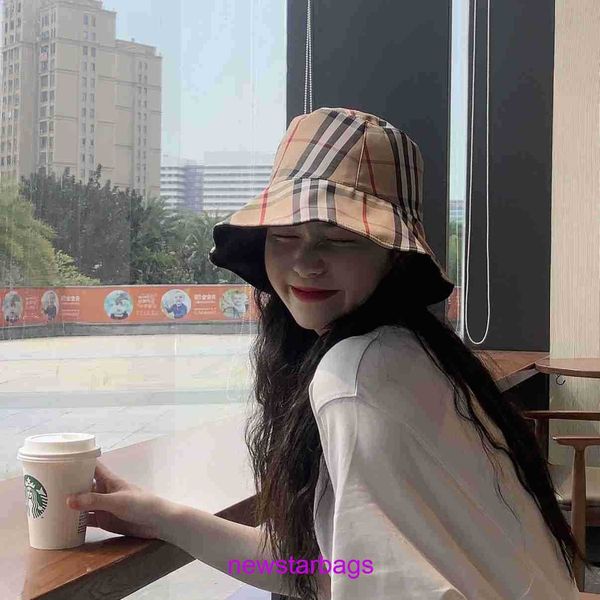 brand designer burbberys hat online store netizen 2023 new sunshade french checkered fisherman female face small sunscreen bucket, Blue;gray
brand designer burbberys hat online store netizen 2023 new sunshade french checkered fisherman female face small sunscreen bucket, Blue;gray
