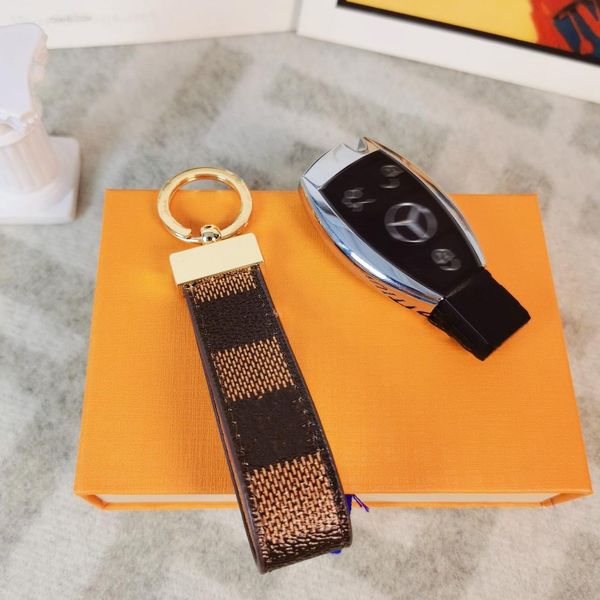 designer key chain for men luxury gold-plated bag lanyard pendant diamond pendant car key pendant pu self protection creative gift, Silver
designer key chain for men luxury gold-plated bag lanyard pendant diamond pendant car key pendant pu self protection creative gift, Silver