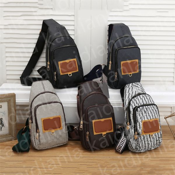 designers cross body tote bag men sling shoulder bags luxury crossbody chest bag quality leather outdoor travel packs purse
designers cross body tote bag men sling shoulder bags luxury crossbody chest bag quality leather outdoor travel packs purse