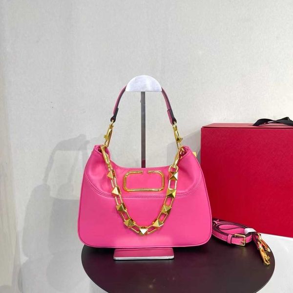 women's designers underarm bags luxury handbag shoulder crossbody bags tote fashion texture chain fashion classic vintage envelope bag
women's designers underarm bags luxury handbag shoulder crossbody bags tote fashion texture chain fashion classic vintage envelope bag