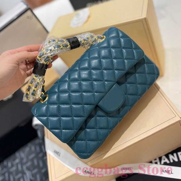 cc designer bags chain crossbody shoulder bag womens hobo brand handbags luxury tote fashion ladies wallet purses black blue
cc designer bags chain crossbody shoulder bag womens hobo brand handbags luxury tote fashion ladies wallet purses black blue