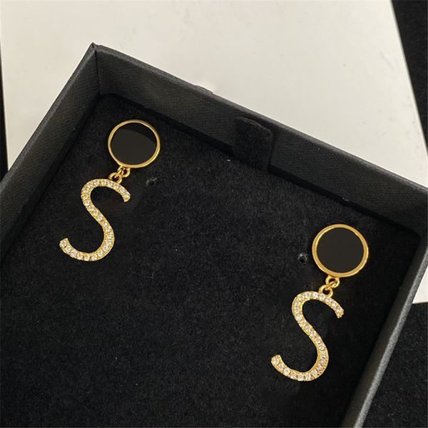 gold plated designer brand stud earrings luxury letter ear studs women earring for wedding party jewerlry accessories, Golden;silver
gold plated designer brand stud earrings luxury letter ear studs women earring for wedding party jewerlry accessories, Golden;silver