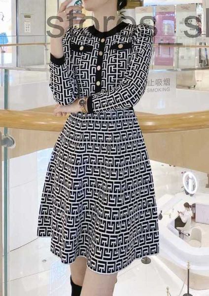 skirts&skorts designerbalm brand dress2022women's new autumn winter party dresses dinner printed metal buckle dress ladies classic desi
skirts&skorts designerbalm brand dress2022women's new autumn winter party dresses dinner printed metal buckle dress ladies classic desi