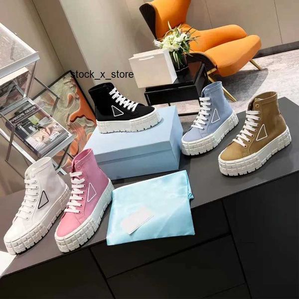 womens casual sports shoes travel fashion women boots lace-up sneaker leather cloth gym thick soled shoe designer boot platform ladysneakers, Black
womens casual sports shoes travel fashion women boots lace-up sneaker leather cloth gym thick soled shoe designer boot platform ladysneakers, Black