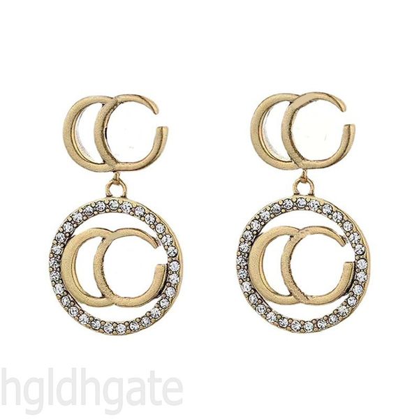 ice out luxury earrings designer for women stud shinne diamonds dropletter elegance decoration orecchini plated gold earrings bridalzb032 e2, Silver
ice out luxury earrings designer for women stud shinne diamonds dropletter elegance decoration orecchini plated gold earrings bridalzb032 e2, Silver