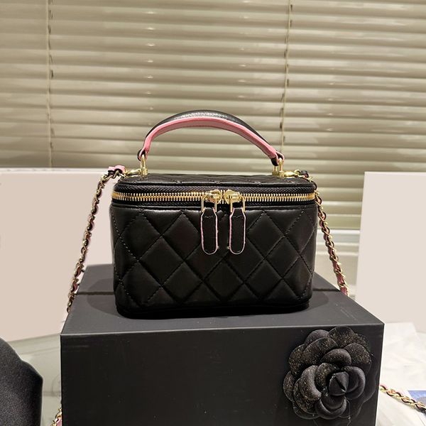 ladies cosmetic case shoulder vanity box bags with mirror purse card holder pouch gold metal hardware colorful matelasse chain crossbody han
ladies cosmetic case shoulder vanity box bags with mirror purse card holder pouch gold metal hardware colorful matelasse chain crossbody han