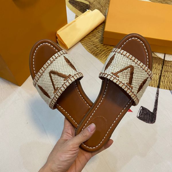 2023 luxury women's slippers hemp woven crafty lock lt outdoor banquet sliding shoes pp straw braided summer leather sandals multi-colo, Black
2023 luxury women's slippers hemp woven crafty lock lt outdoor banquet sliding shoes pp straw braided summer leather sandals multi-colo, Black