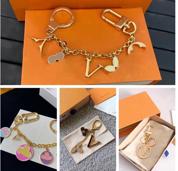 keychains lanyards luxury designers keychains letters with diamonds keychain car key chain women buckle jewelry keyring bags pendant motion, Silver
keychains lanyards luxury designers keychains letters with diamonds keychain car key chain women buckle jewelry keyring bags pendant motion, Silver