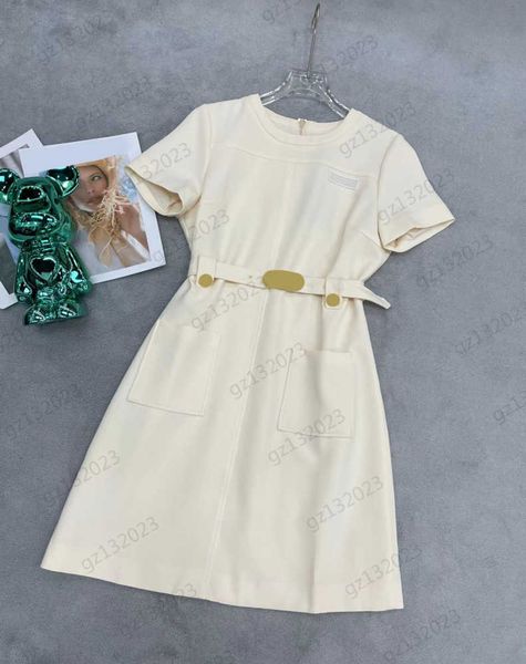 brand dresses chest logo decorated crew neck pocket short sleeve dress custom belt bunching waist design fashion and elegance maxiskit women, Black;gray
brand dresses chest logo decorated crew neck pocket short sleeve dress custom belt bunching waist design fashion and elegance maxiskit women, Black;gray