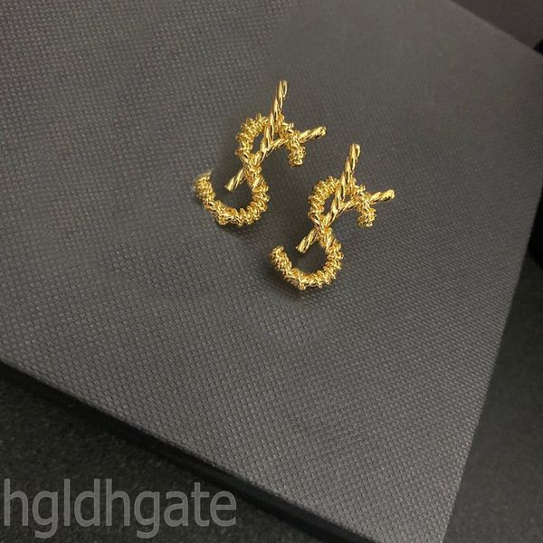 aesthetic designer earring luxury earrings elegance charms good letter beautiful wife gifts iced out distinctive go out stud earing jewelry, Golden;silver
aesthetic designer earring luxury earrings elegance charms good letter beautiful wife gifts iced out distinctive go out stud earing jewelry, Golden;silver