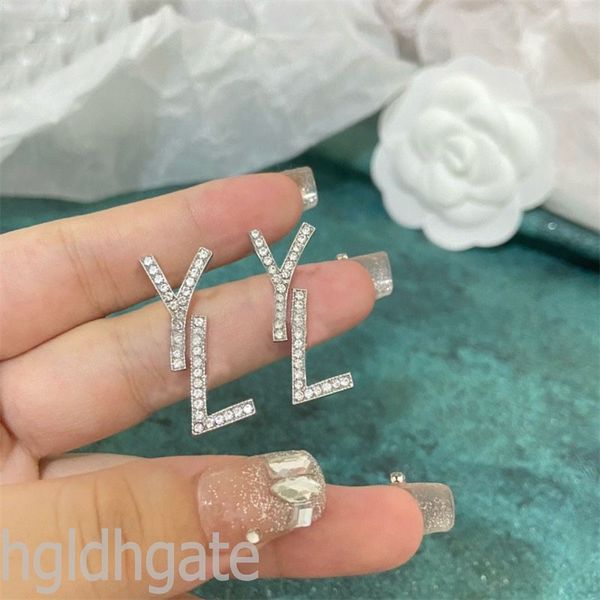 cool diamond earrings beautiful designer earring letters plain iced out classic silvery plated bride mothers day lovers winter luxury earrin, Golden;silver
cool diamond earrings beautiful designer earring letters plain iced out classic silvery plated bride mothers day lovers winter luxury earrin, Golden;silver