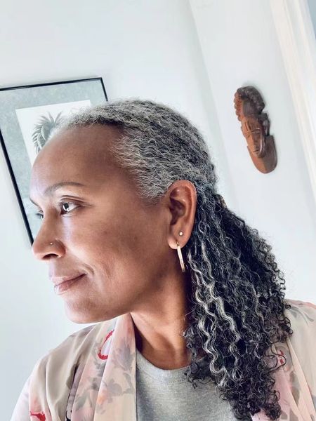 kinky grey pony tail drawstring ponytail wash and go silver curls natural gray hair extension overfifty, Black
kinky grey pony tail drawstring ponytail wash and go silver curls natural gray hair extension overfifty, Black