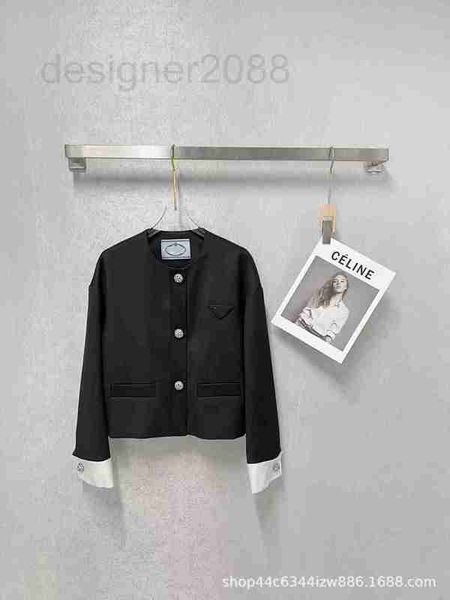 women's jackets designer diamond buckle short jacket set classic triangle 2023 new high-quality ceiling ccmm, Black;brown
women's jackets designer diamond buckle short jacket set classic triangle 2023 new high-quality ceiling ccmm, Black;brown