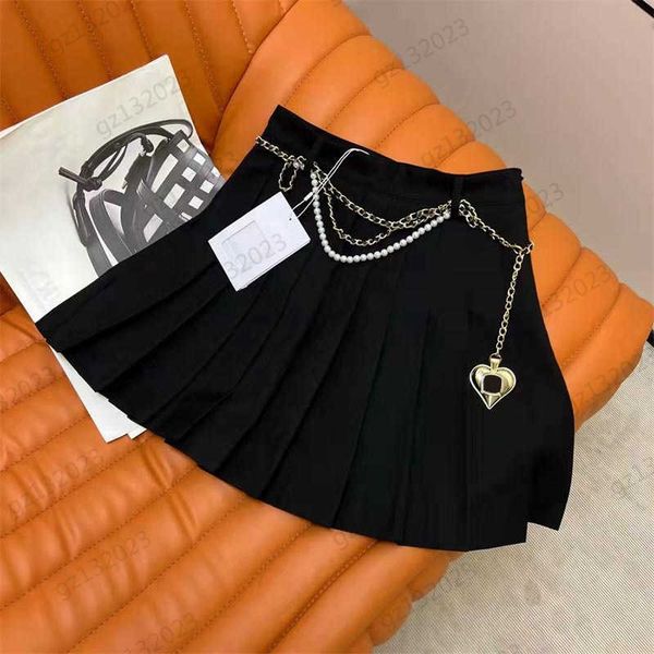 luxury skirts custom pearl waist chain decoration skirt lined shorts anti-light design high-waisted pleated skirts womens clothing, Black
luxury skirts custom pearl waist chain decoration skirt lined shorts anti-light design high-waisted pleated skirts womens clothing, Black