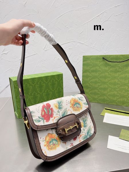 20ss summer new designer 1955 horsebit bag women's vintage shoulder bag crossbody bag leather chain horse teeth flap luxury fashion wom
20ss summer new designer 1955 horsebit bag women's vintage shoulder bag crossbody bag leather chain horse teeth flap luxury fashion wom