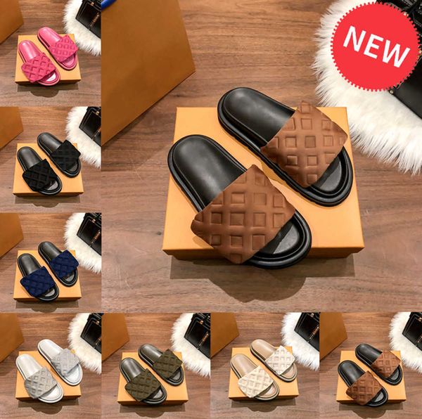luxury men slipper designer sandal pool pillow flat comfort embossed mules sandals women shoes pink triple black beige copper ivory summer b
luxury men slipper designer sandal pool pillow flat comfort embossed mules sandals women shoes pink triple black beige copper ivory summer b