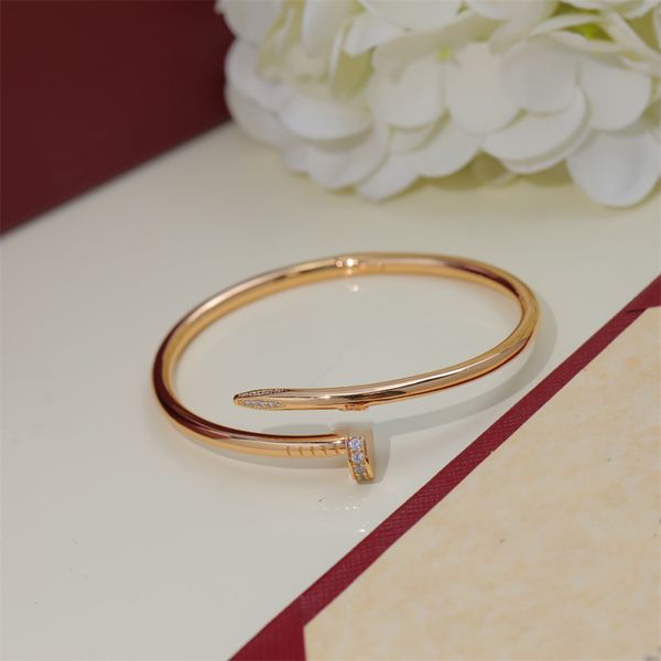 luxury fashion women bangle cartiity screw bangles diamond stainless steel 18k gold plated party wedding couple gift love trend designer wom, Black
luxury fashion women bangle cartiity screw bangles diamond stainless steel 18k gold plated party wedding couple gift love trend designer wom, Black