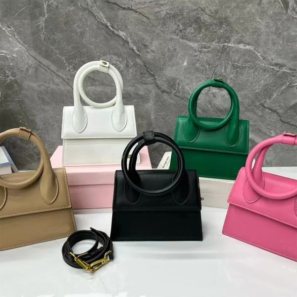only senior designer texture one shoulder his lapcrimp handle concave shape of french romantic wind female bag
only senior designer texture one shoulder his lapcrimp handle concave shape of french romantic wind female bag