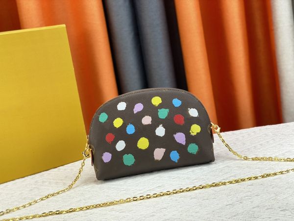 cosmetic bags x yk multicolor paint dots petite malle designer womens luxury cross body yayoi kusama shoulder handbag chains bags cosmetic b
cosmetic bags x yk multicolor paint dots petite malle designer womens luxury cross body yayoi kusama shoulder handbag chains bags cosmetic b
