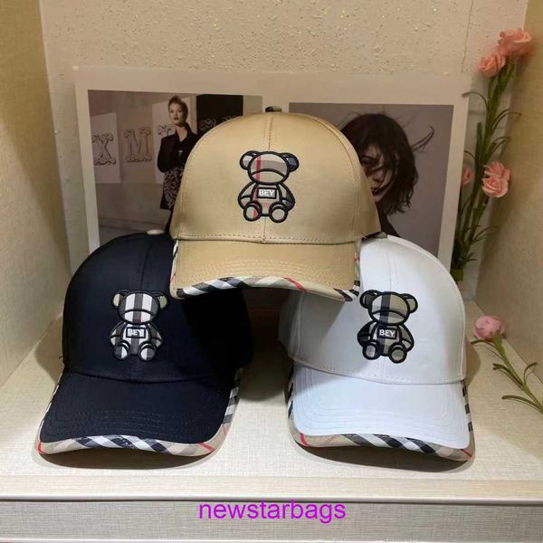 brand designer burbberys hat online store 2023 new embroidery five star bears ya tongue female street couple leisure sunscreen baseball cap, Blue;gray
brand designer burbberys hat online store 2023 new embroidery five star bears ya tongue female street couple leisure sunscreen baseball cap, Blue;gray