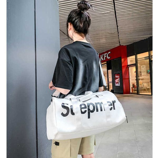 duffel bags men s and women s sports fitness bag pu portable travel with shoes short distance light luggage 230316
duffel bags men s and women s sports fitness bag pu portable travel with shoes short distance light luggage 230316