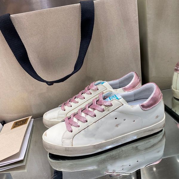 designer luxury brand golden men's and women's sports casual new shoes 35-46 more colors pink tail pentagram
designer luxury brand golden men's and women's sports casual new shoes 35-46 more colors pink tail pentagram