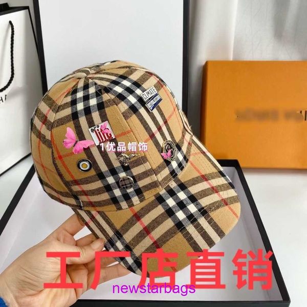 brand designer burbberys hat online store the plaid horse badge baseball cap looks thin foreign casual for men women, Blue;gray
brand designer burbberys hat online store the plaid horse badge baseball cap looks thin foreign casual for men women, Blue;gray