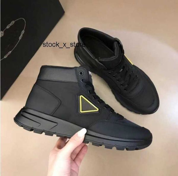 fashion brand prax 01 re-nylon brushed leather sneakers shoes men technical triangle rubber lug sole casual luxury outdoor trainers eu38-46, Black
fashion brand prax 01 re-nylon brushed leather sneakers shoes men technical triangle rubber lug sole casual luxury outdoor trainers eu38-46, Black