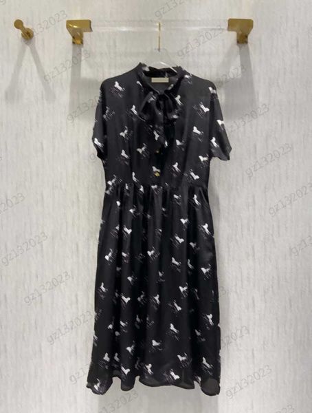designer dresses neckline bow streamer design carriage print decorative short sleeves dress custom metal buttons embellished silk fabric thi, Black;gray
designer dresses neckline bow streamer design carriage print decorative short sleeves dress custom metal buttons embellished silk fabric thi, Black;gray