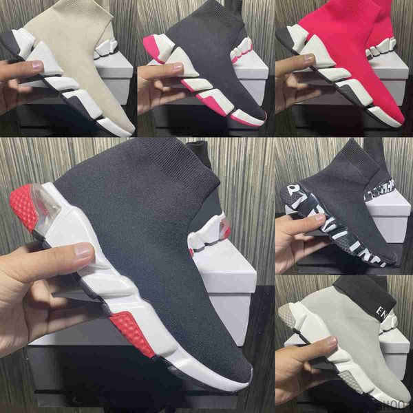 2022 designer mens sock casual shoes platform womens sneakers speed runner trainer 10 laceup triple black white classic with lace jogging wa
2022 designer mens sock casual shoes platform womens sneakers speed runner trainer 10 laceup triple black white classic with lace jogging wa