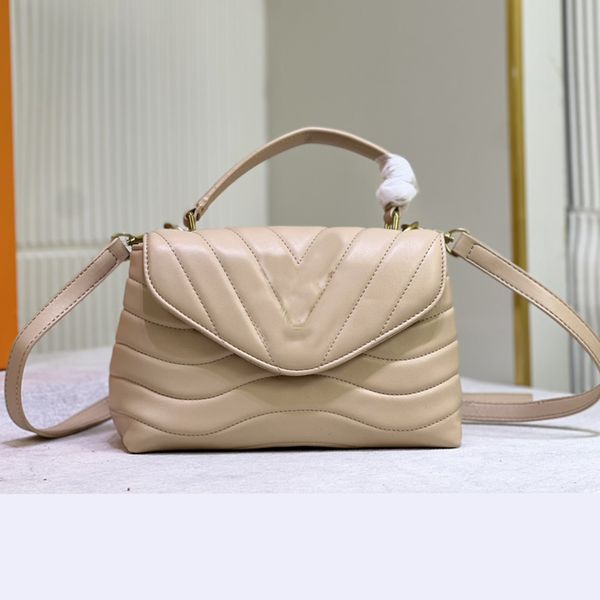23ss women luxurys designer totes bags quilting handbag shouder crossbody ladies handbags with original dust bag pouch purse 23cm
23ss women luxurys designer totes bags quilting handbag shouder crossbody ladies handbags with original dust bag pouch purse 23cm