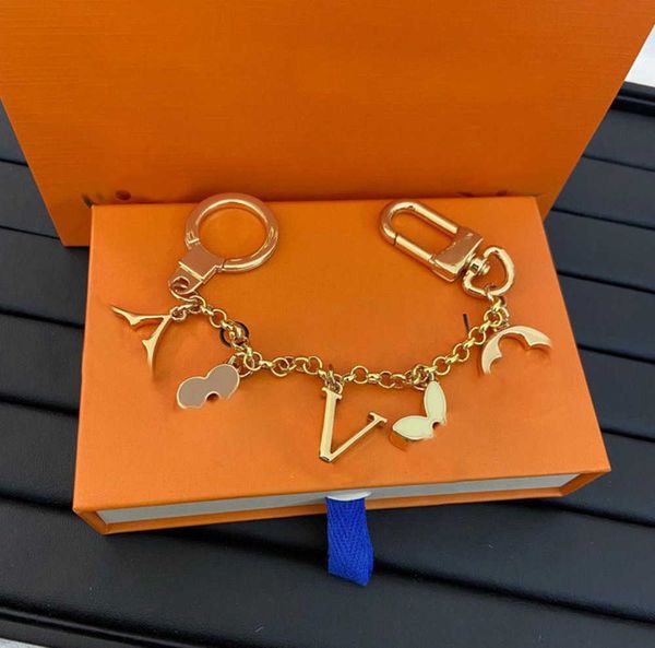 keychains lanyards designer keychain luxury brand key chain for men car keyring women buckle bags pendant exquisite gift with box motion cur, Silver
keychains lanyards designer keychain luxury brand key chain for men car keyring women buckle bags pendant exquisite gift with box motion cur, Silver