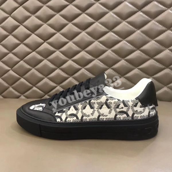 luxe mesh shoesmen drops breathable shipping sports shoes color matching design fashionable white mesh sneakers size 38-45
luxe mesh shoesmen drops breathable shipping sports shoes color matching design fashionable white mesh sneakers size 38-45