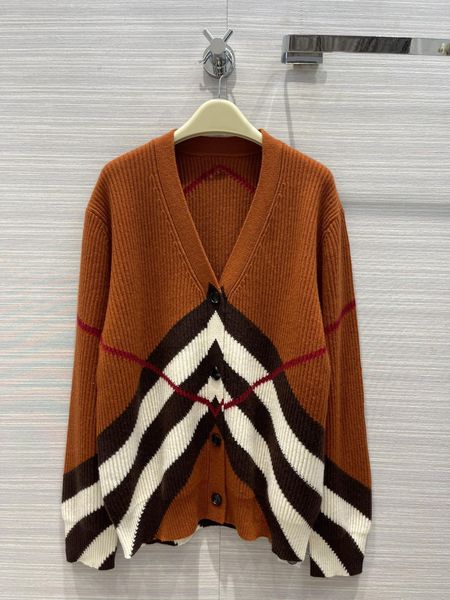 sweaters 2022 new women fashion long sleeve striped temperament vneck cashmere cardigan 0823, White;black
sweaters 2022 new women fashion long sleeve striped temperament vneck cashmere cardigan 0823, White;black