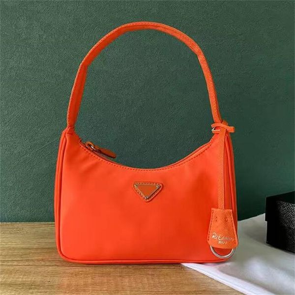 women leather nylon pochette tote travel luxurys cleo mens wallets designers classic re-edition bags lady womens crossbody hobo shoulder pur
women leather nylon pochette tote travel luxurys cleo mens wallets designers classic re-edition bags lady womens crossbody hobo shoulder pur