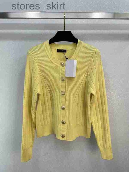 women's sweaters designermilan runway sweaters 2023 new spring long sleeves o neck women's sweater high end jacquard cardigan desi, White;black
women's sweaters designermilan runway sweaters 2023 new spring long sleeves o neck women's sweater high end jacquard cardigan desi, White;black