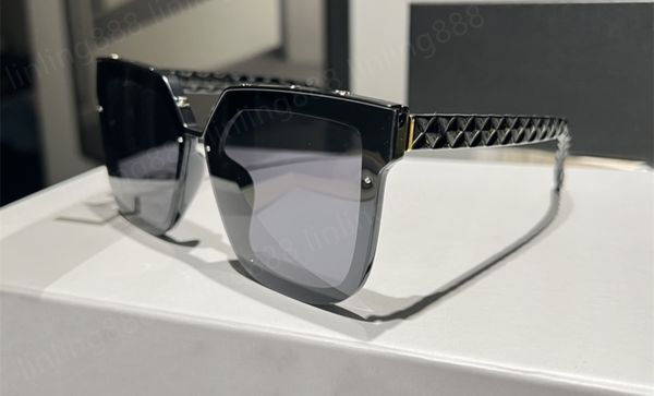 luxury fashion design luxury polarized sunglasses for women fashion classic retro ladies outdoor travel polaroid sun glasses, White;black
luxury fashion design luxury polarized sunglasses for women fashion classic retro ladies outdoor travel polaroid sun glasses, White;black