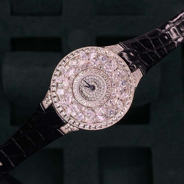 women graff flower watch 32mm hip hop iced out designer watches quartz movement lovers clock wristwatch, Slivery;golden
women graff flower watch 32mm hip hop iced out designer watches quartz movement lovers clock wristwatch, Slivery;golden